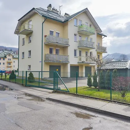 Apartament Wakacyjny Ustron4u ウストロン