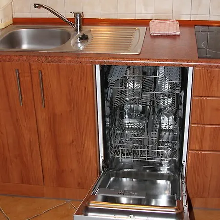 アパート Apartament Wakacyjny Ustron4u ウストロン